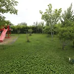 Casa Maya Mamaia Nord 3* Năvodari
