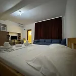 Casa Maya Mamaia Nord 3* Năvodari